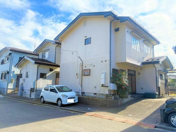 Spacious 5LDK House Near Chitoku Station - Photo 1