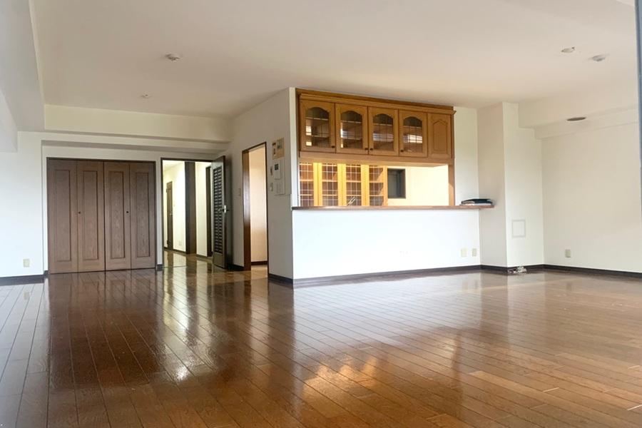 3LDK apartment in Nishinomiya, Hyogo - Photo 1