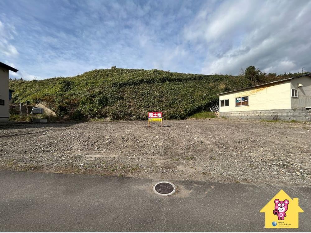 Vacant Land in Ishizaki Town Surrounded by Nature - Photo 1