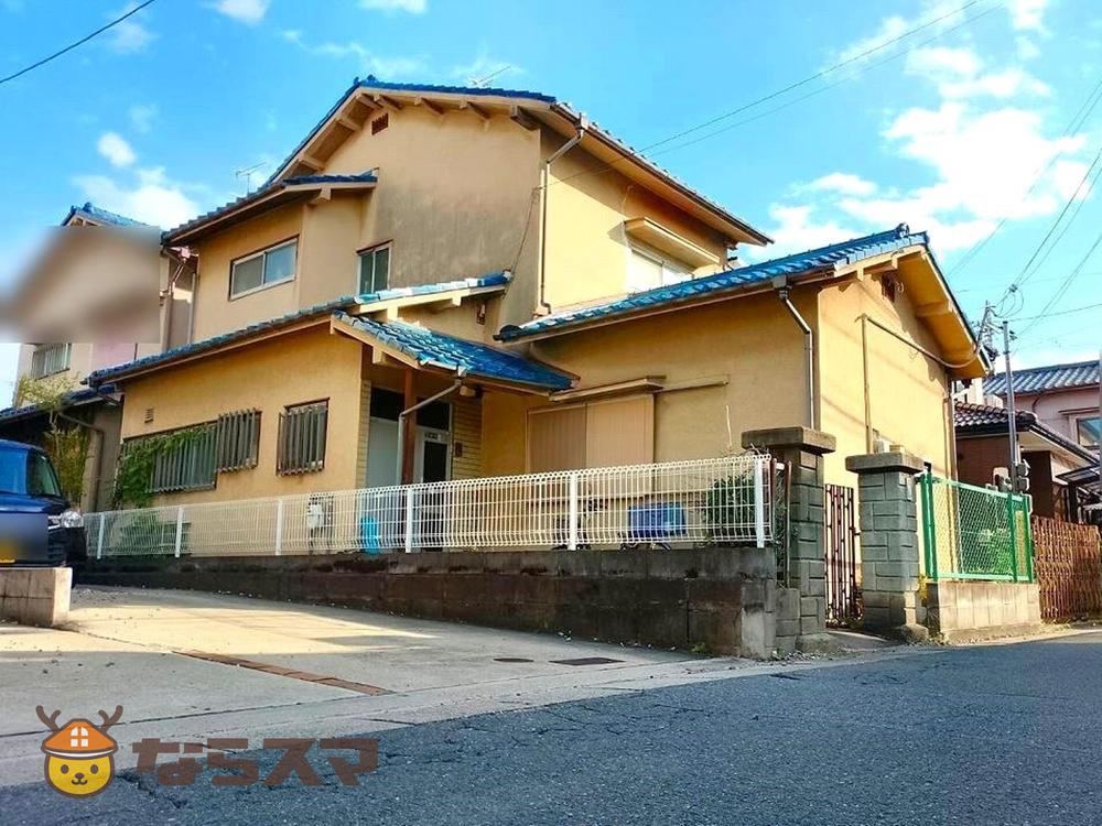 Bright 4K+S House in Nara with Great Amenities - Photo 1