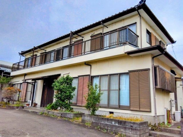 Expansive 7DK Home on 200 Tsubo Lot in Mishima - Photo 1