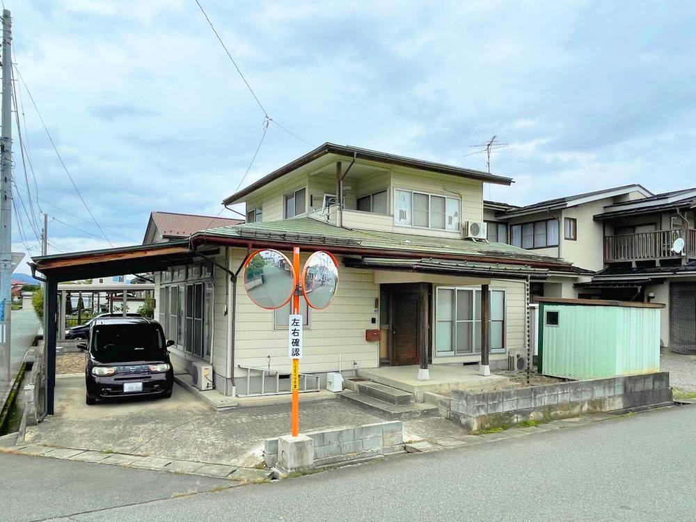 5DK Family Home in Emata, Yamagata City - Photo 1