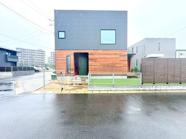 Spacious 3LDK with Garden in Inzai - Photo 1