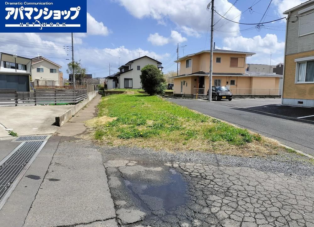 Quiet Land in Azisaki - Photo 1