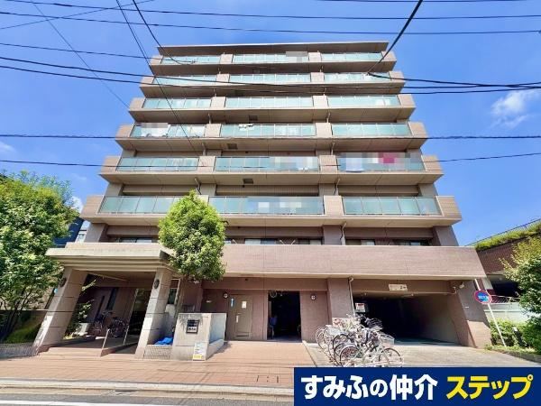 Charming 3LDK Apartment in Higashi-Yotsugi - Photo 1