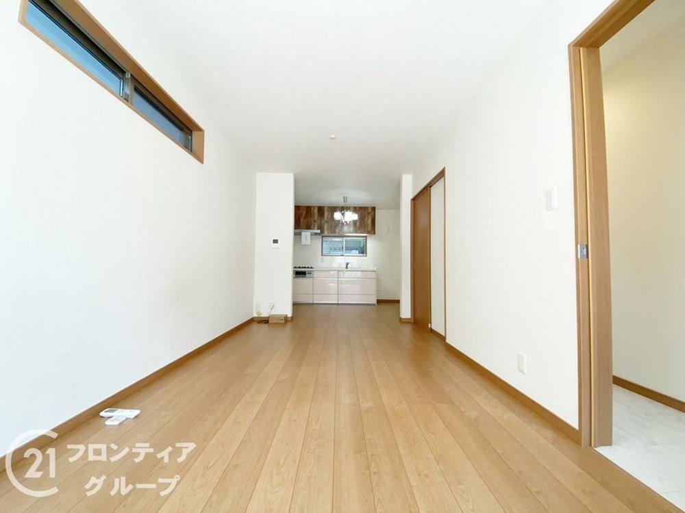 Stylish 2LDK House with Rooftop Parking in Sakai - Photo 1