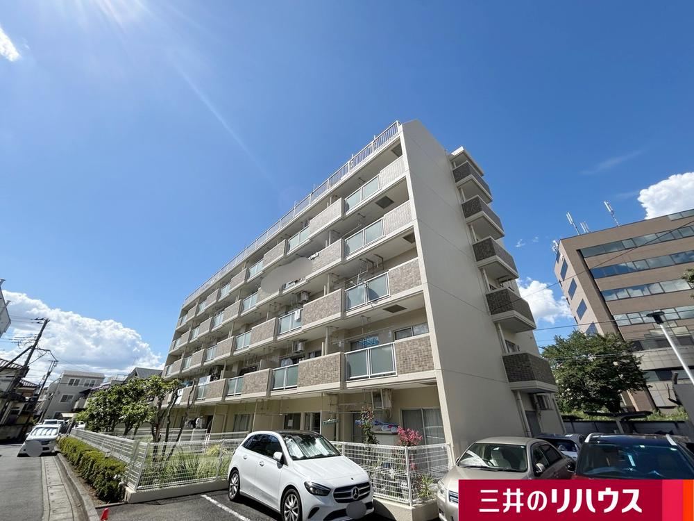 3LDK apartment in Kita Ward, Saitama - Photo 1