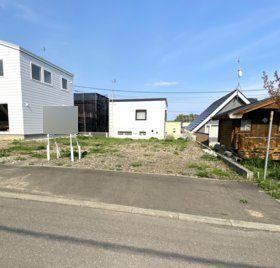 50 Tsubo Land in a Quiet Neighborhood - Photo 1