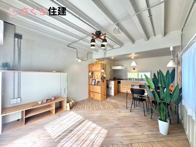 Stylish 3LDK Renovated House in Wakabayashi - Photo 1