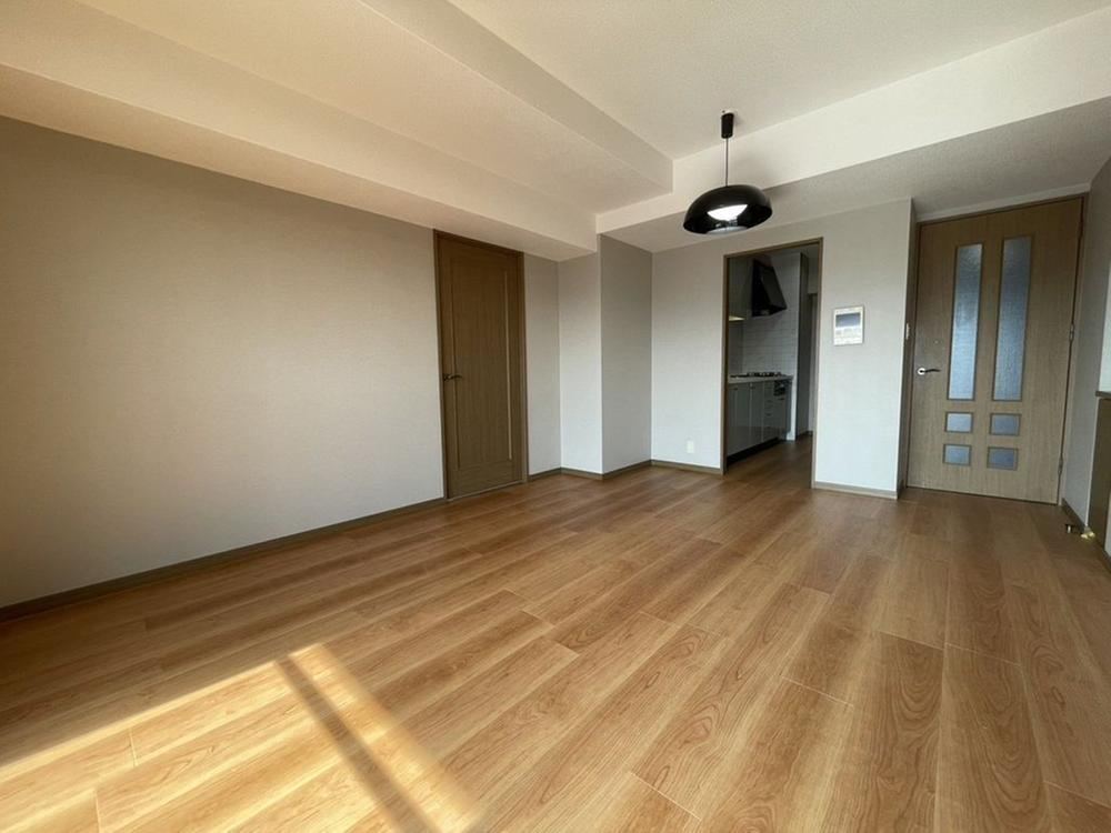4LDK apartment in Fukutsu, Fukuoka - Photo 1
