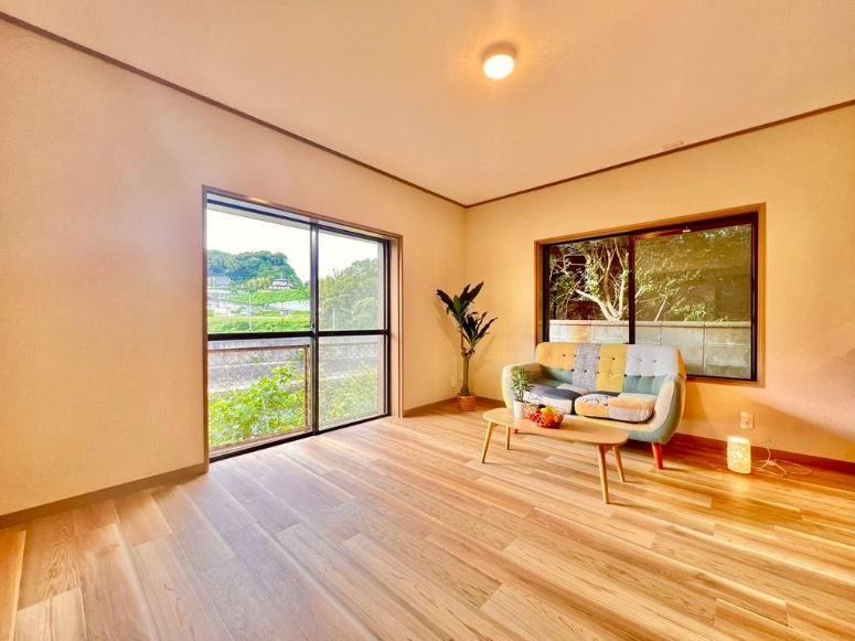 5LDK House with Immediate Occupancy in Aobadai, Nishinomiya - Photo 1