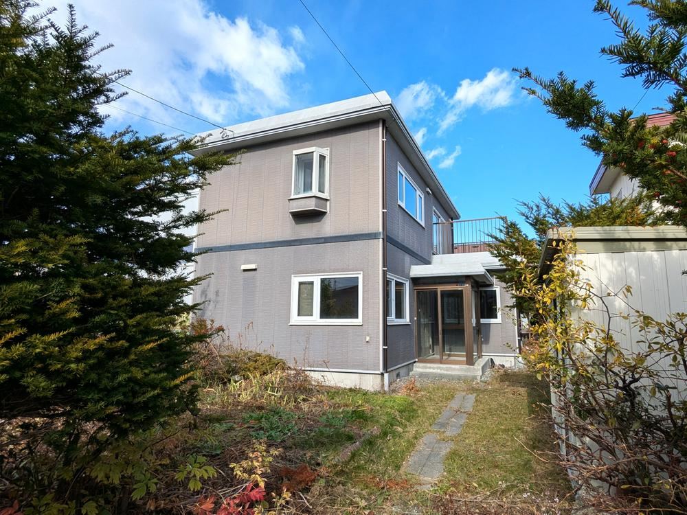 Spacious 4LDK House in Kiyota, Sapporo - Photo 1