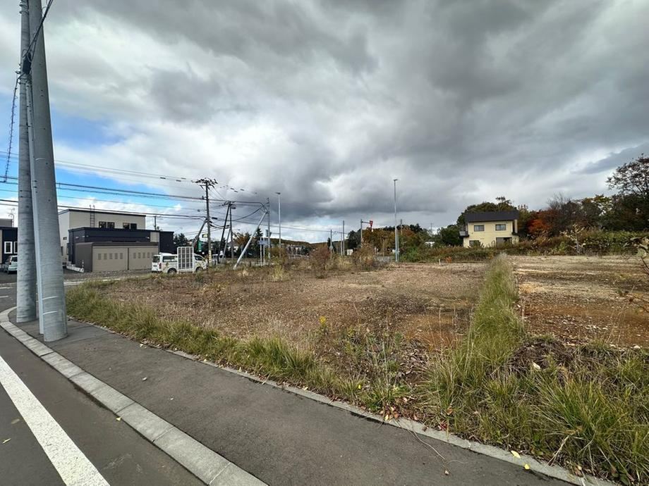 Corner Lot in Wathuchu - Photo 1