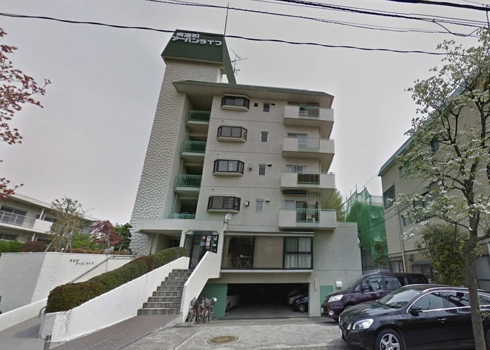 3LDK apartment in Minami Ward, Saitama - Photo 1