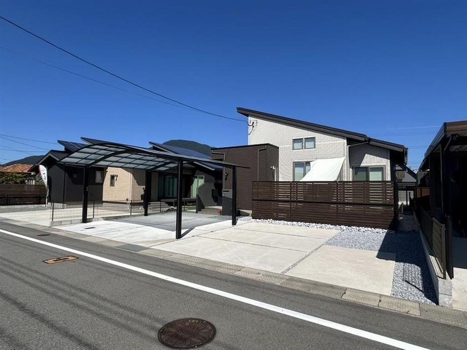 Newly Built 4LDK Bungalow in Kokura Minami - Photo 1