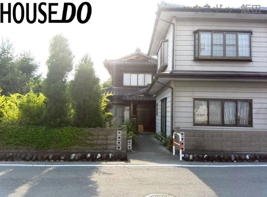 Investment Opportunity with 8DK House in Matsuomiya - Photo 1