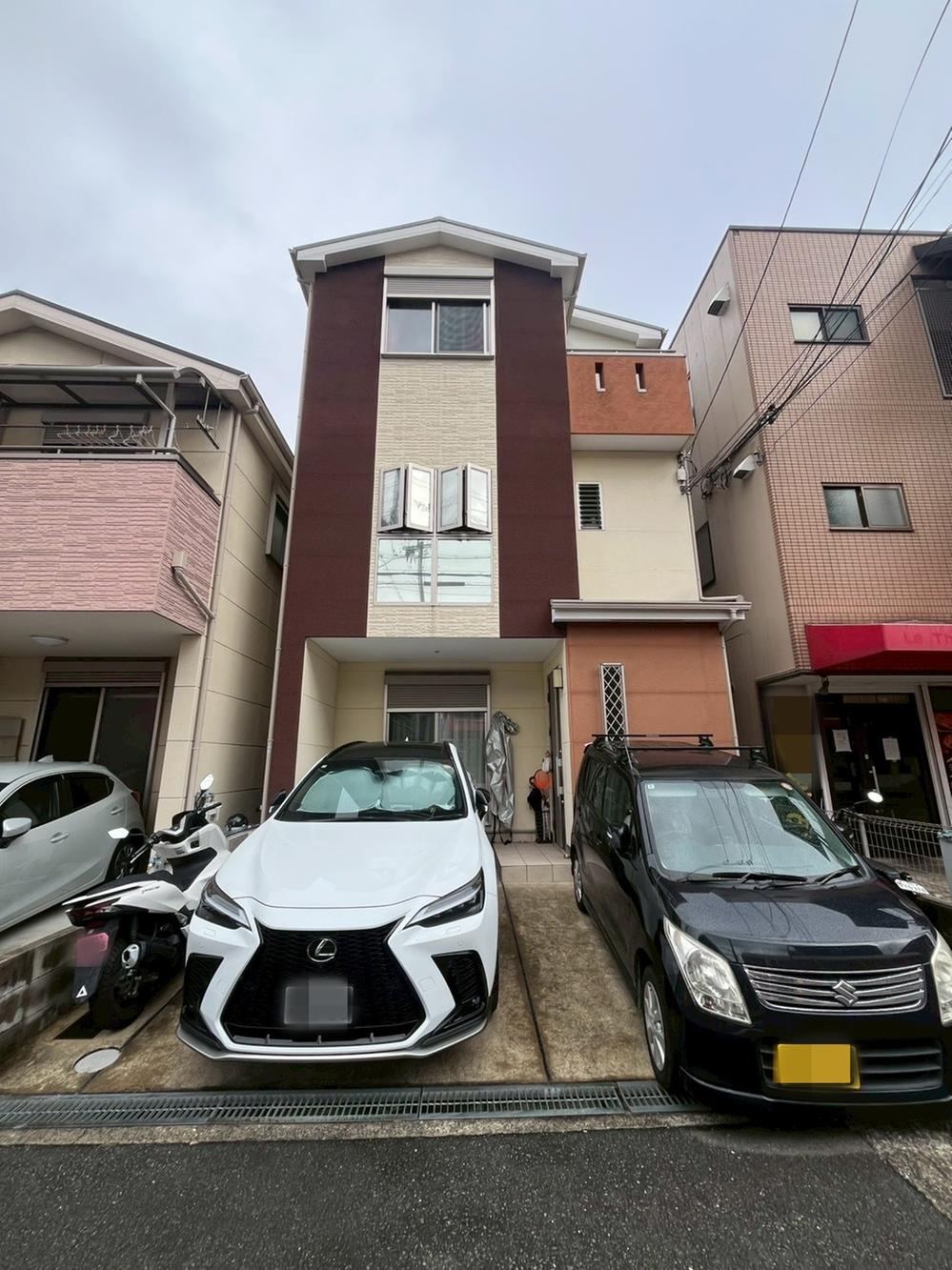 Modern 5LDK House Near Takatsuki Station - Photo 1