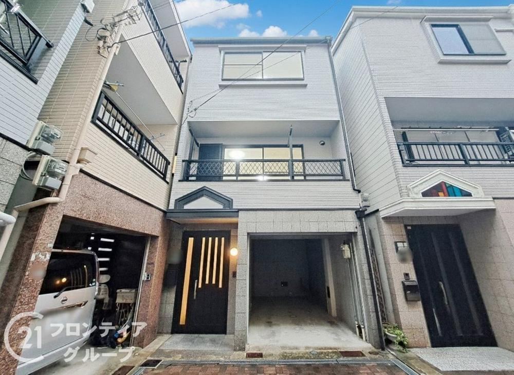 Modern 4LDK Detached House in Nishinomiya - Photo 1
