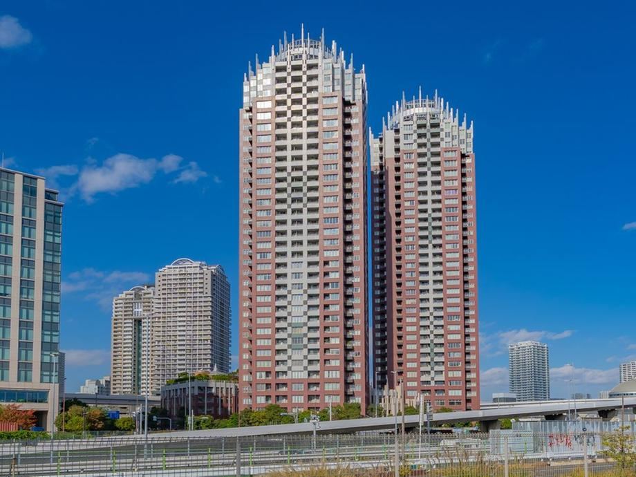 3LDK apartment in Minato Ward, Tokyo - Photo 1