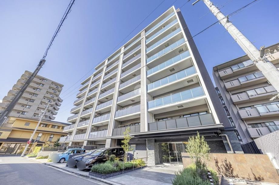 3LDK apartment in Ichinomiya, Aichi - Photo 1