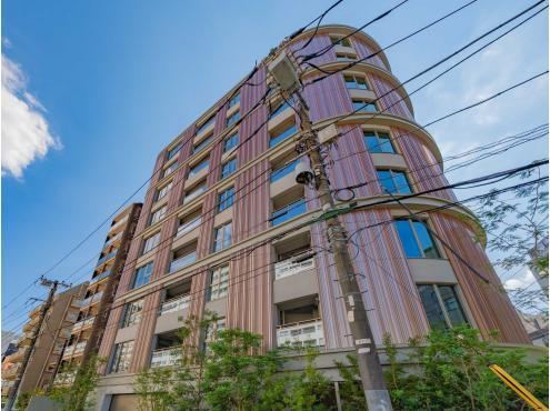 1LDK apartment in Shibuya Ward, Tokyo - Photo 1