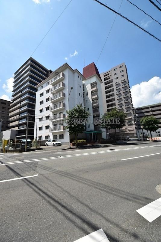 2LDK apartment in Sawara Ward, Fukuoka - Photo 1