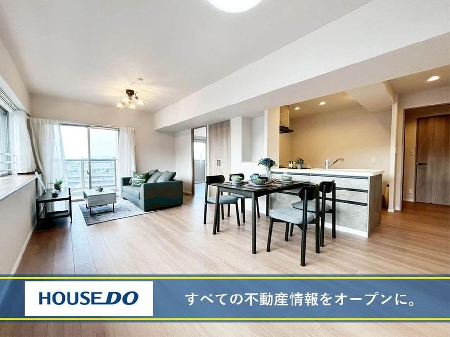 4LDK apartment in Yahatanishi Ward, Kitakyushu, Fukuoka - Photo 1
