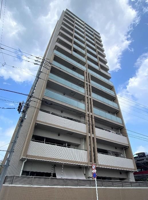 3LDK apartment in Nakagawa Ward, Nagoya, Aichi - Photo 1
