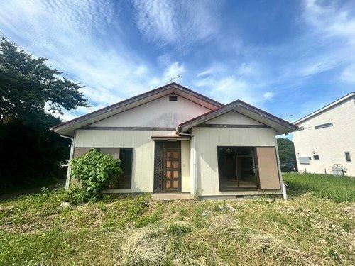 Convenient 4LDK House near the Sea and Shopping Areas - Photo 1