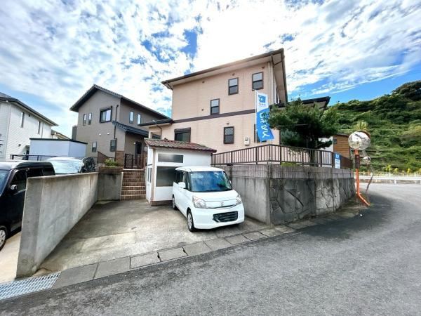 Modern 4LDK House with Parking in Nagasaki - Photo 1