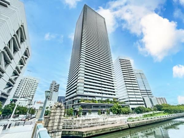 2LDK apartment in Kita Ward, Osaka - Photo 1