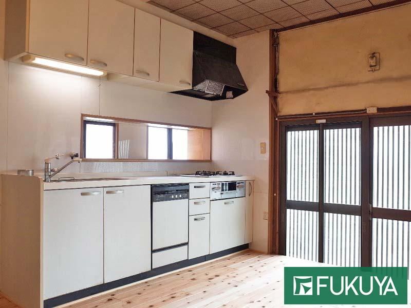 6DK House with Garden in Kitakomatsu - Photo 1