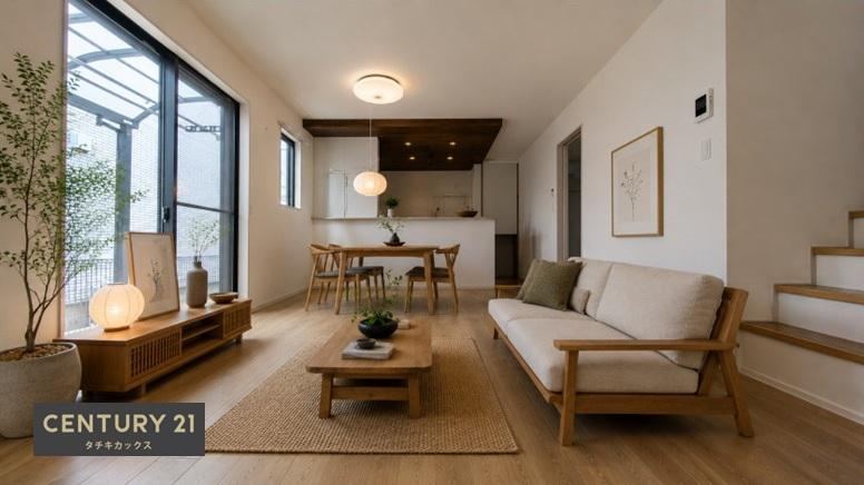 4LDK house in Ota, Gunma - Photo 1