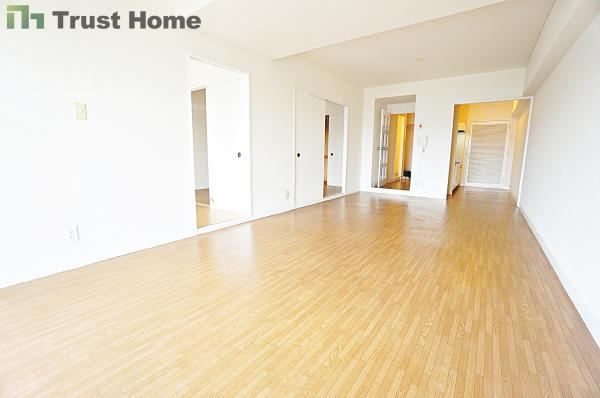 2LDK apartment in Takarazuka, Hyogo - Photo 1