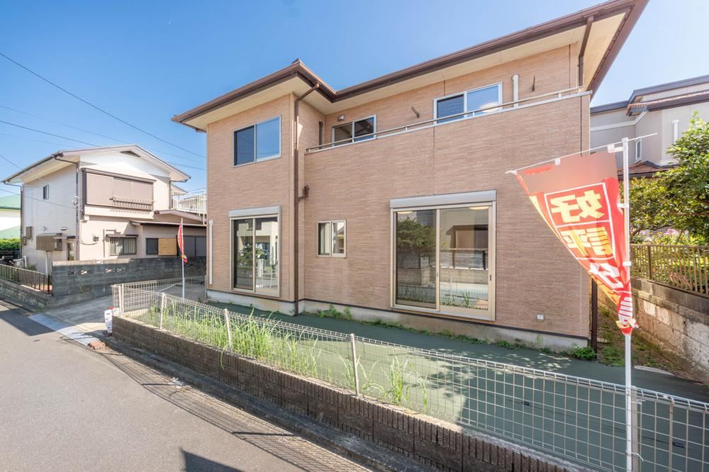 5LDK House with Garden in Ayase - Photo 1
