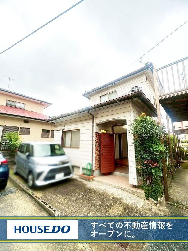 Cozy 4DK House with Renovation Potential in Hiyoshidai, Kitakyushu - Photo 1