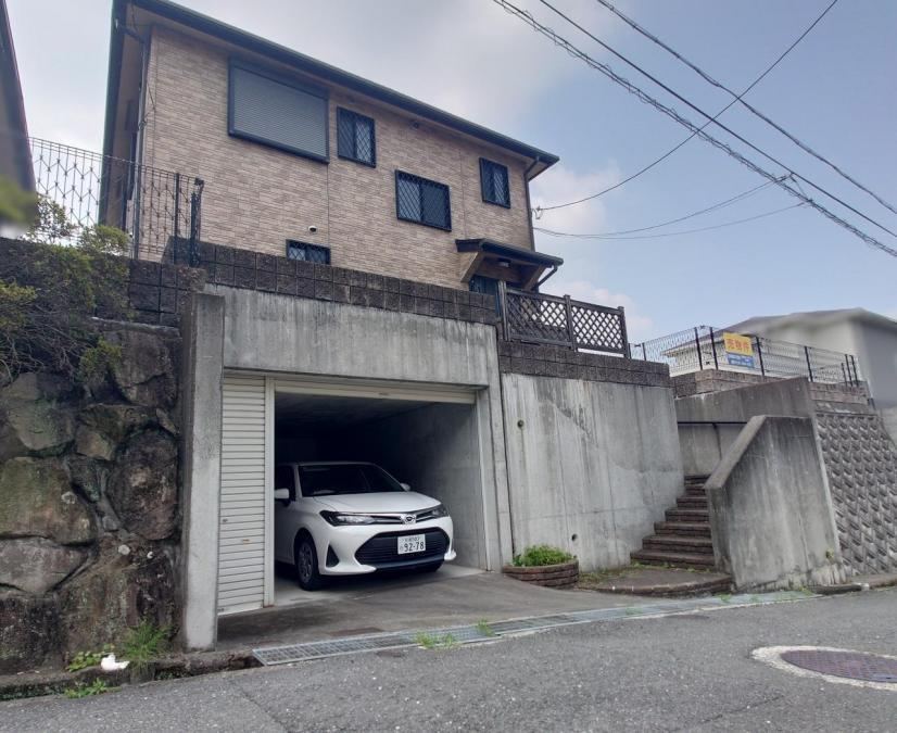 Spacious 3LDK+S Detached House in Narita Higashi-machi - Photo 1