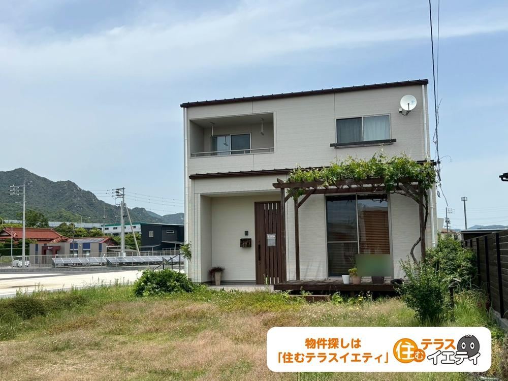 Spacious 3LDK+S House in Hofu - Photo 1