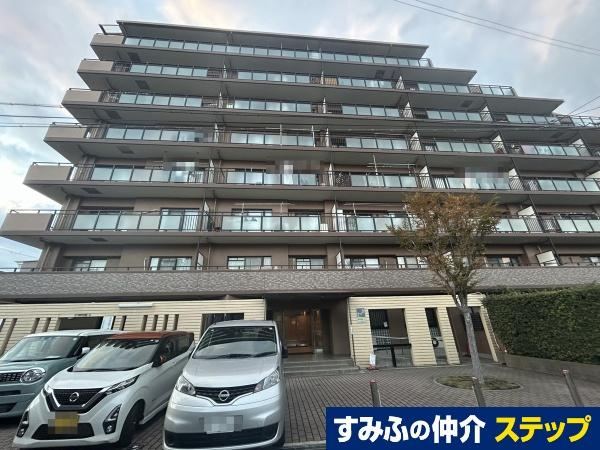 3LDK apartment in Kaizuka, Osaka - Photo 1