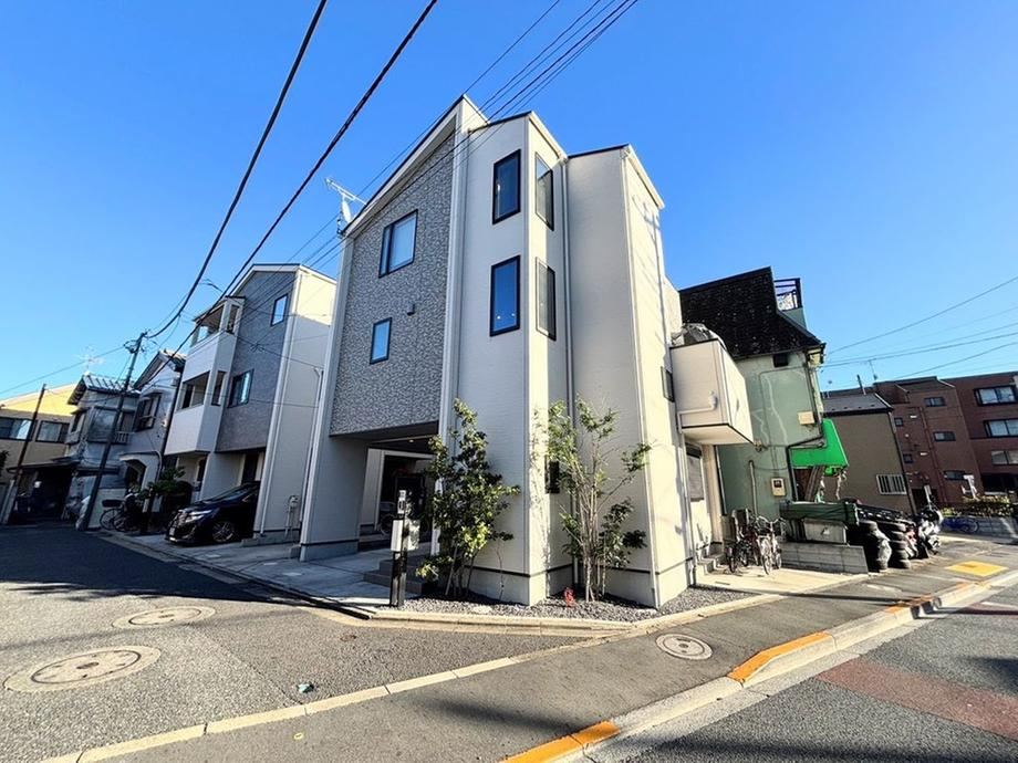 Spacious 4LDK House in Mizumoto - Photo 1