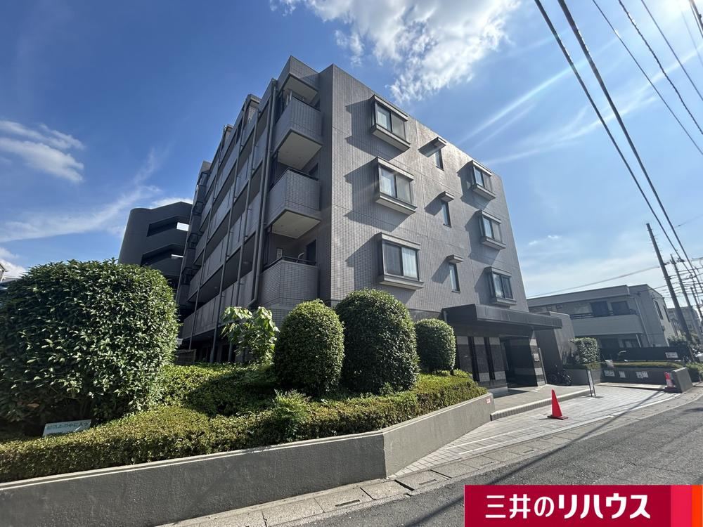 Comfortable 3LDK Apartment Near Omiya Station - Photo 1