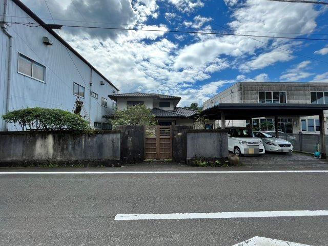 Spacious 4LDK Detached House in Shiman町 - Photo 1