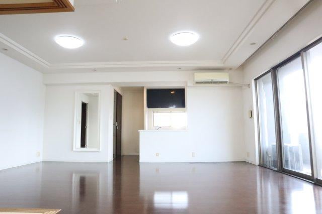 3LDK apartment in Tokushima, Tokushima - Photo 1