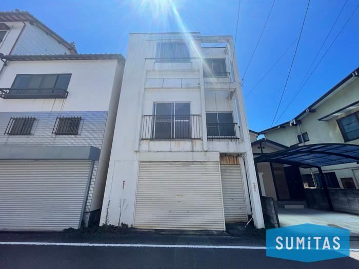 3-Story 4LDK House in Matsuyama - Photo 1
