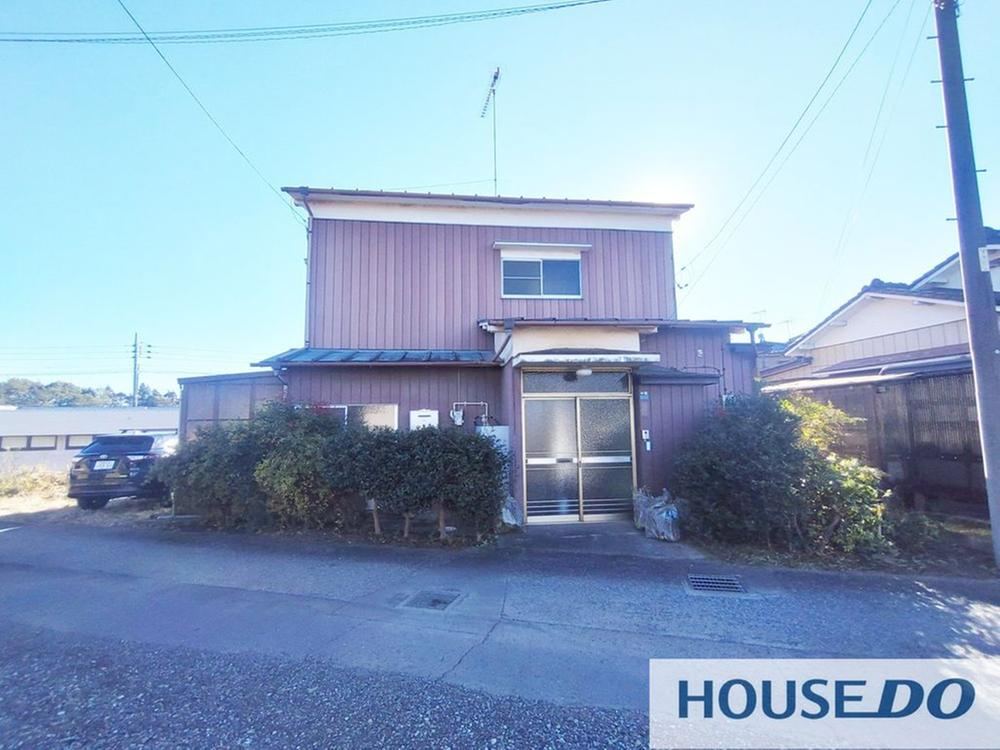Spacious 4SDK House within Walking Distance of Koga Station - Photo 1