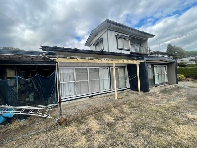 Spacious 6DK House with Ample Parking in Gonohe - Photo 1