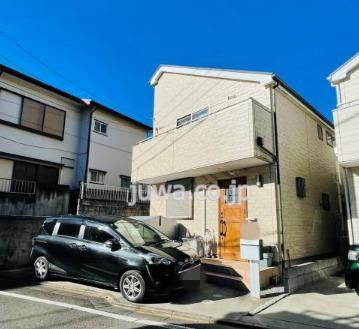 Conveniently Located 3LDK Home in Fujimi - Photo 1