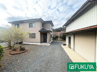 4LDK+S house in Tamba