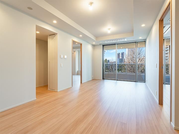 3LDK apartment in Minato Ward, Tokyo - Photo 1
