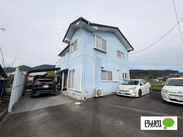Charming 4LDK Home with Mountain Views in Fujinomiya - Photo 1